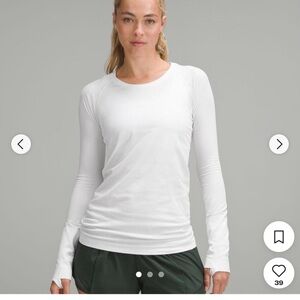 Lululemon Women's White Long Sleeve Top size 6 swiftly
